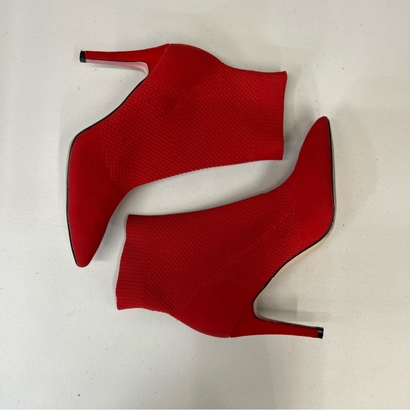 MIA McKinley Red Sock Boots Booties Size 8.5 - Picture 3 of 10